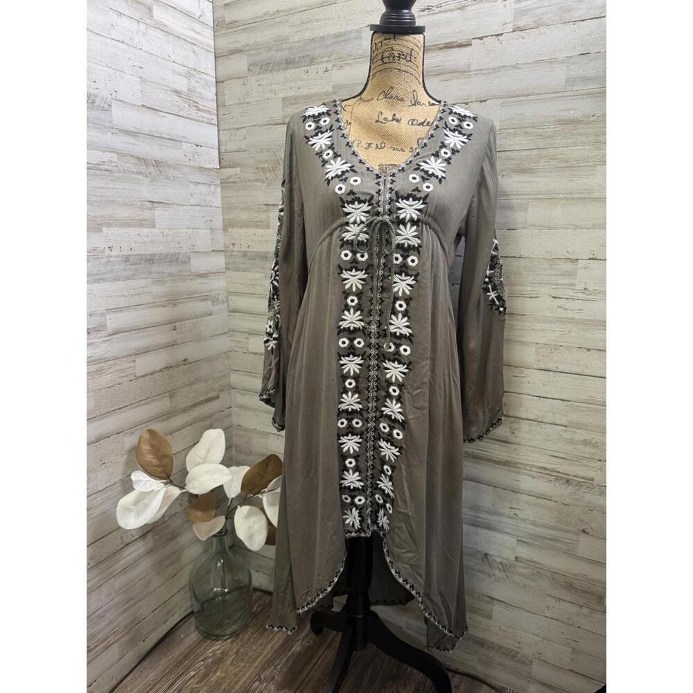 MO HUAN YI CHU OLIVE GREEN EMBROIDERED HI/LO DRESS SIZE M